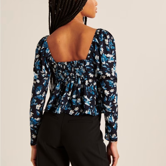 NWT Abercrombie Long Sleeve Sheer Twist Front Top - Picture 4 of 7